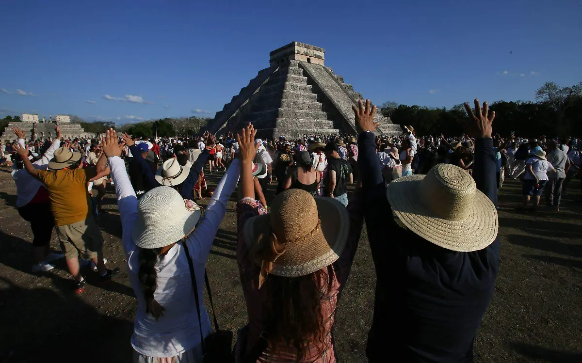 922839_Chichén Itzá Equinoccio-8_web